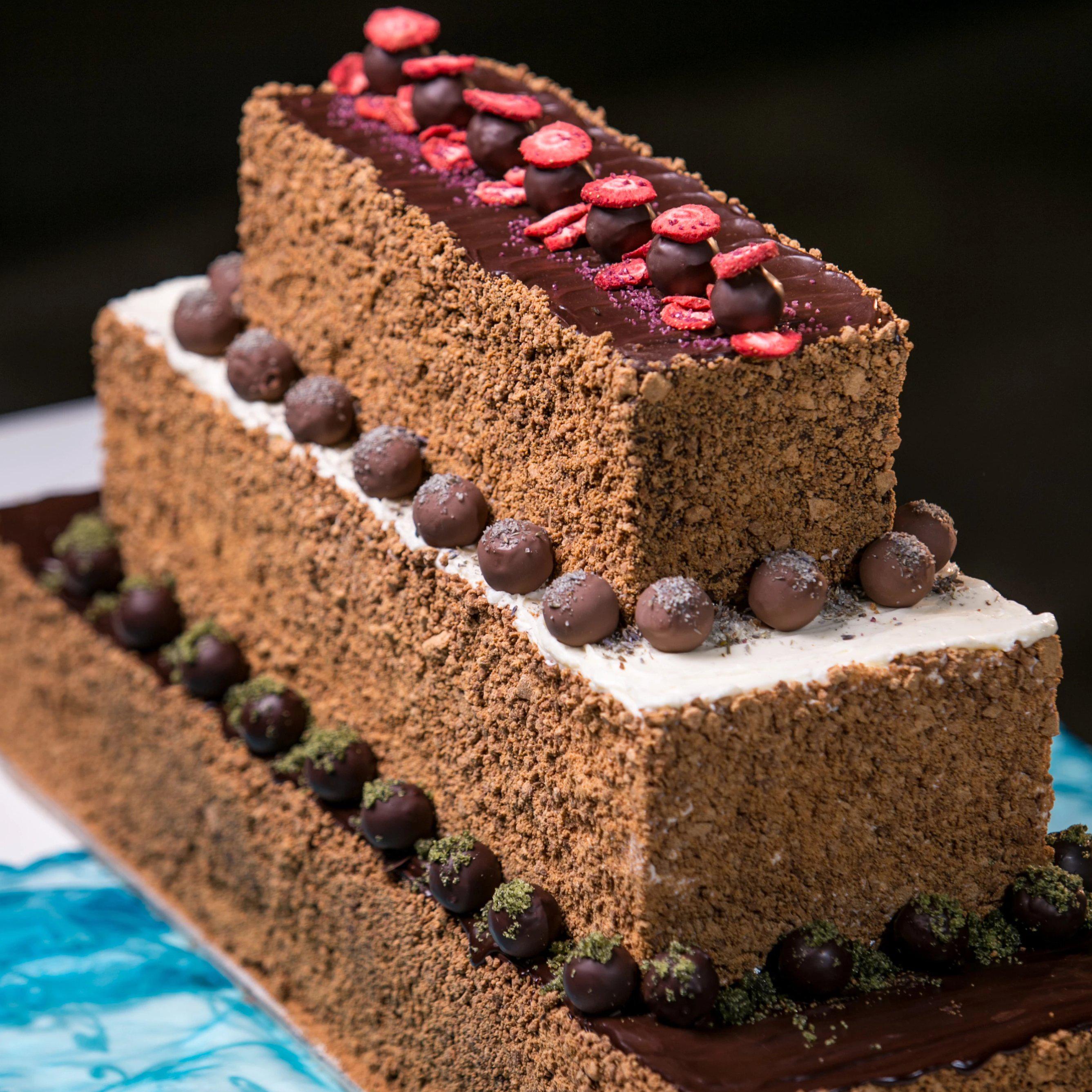Cakes-mws_apo_generated-Eclipse Chocolate